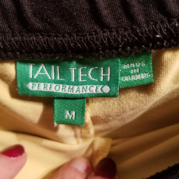 Tail Tech Performance size Medium shorts - Picture 3 of 5